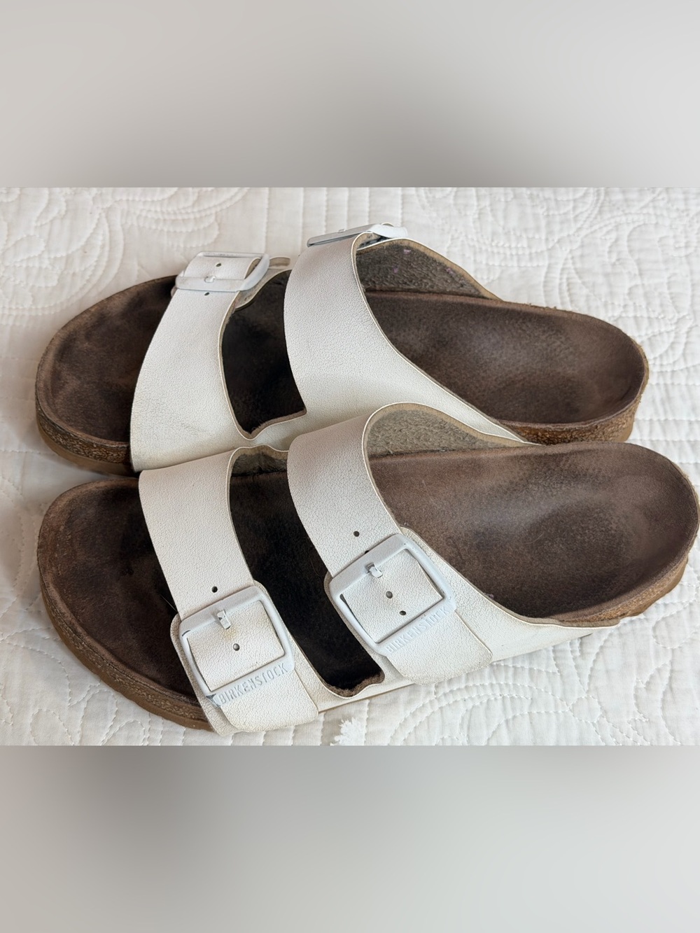 Birkenstock Arizona White Leather Two Strap EU 39 US 8/8.5 Sandals